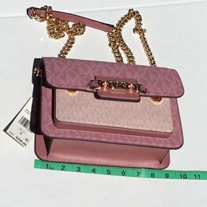 Michael Kors pocketbook